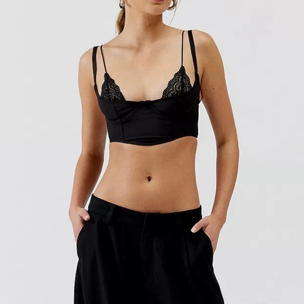 Urban Outfitters Out From Under Dolce Verano Corseted Balconette Bralette M
